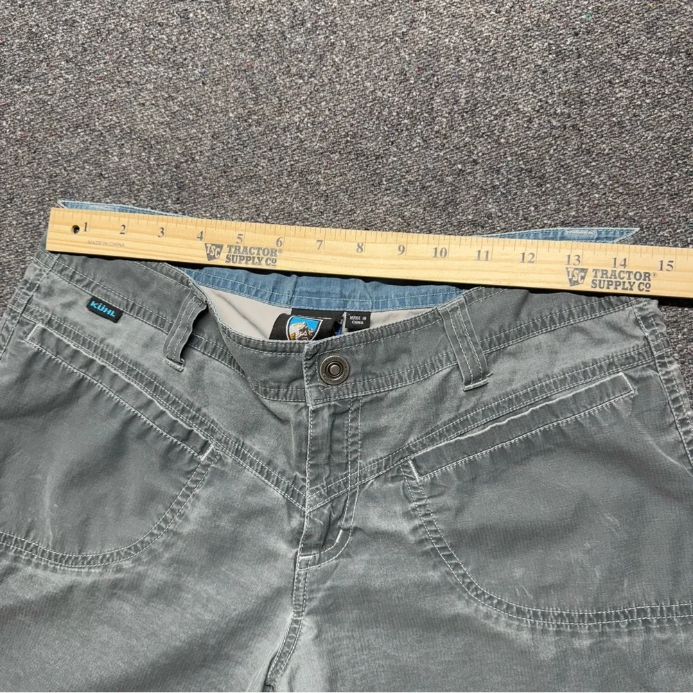 Kuhl Gray Lightweight Shorts Size 6 - Picture 3 of 9
